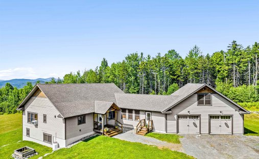 House in Elmore, Vermont, United States 1