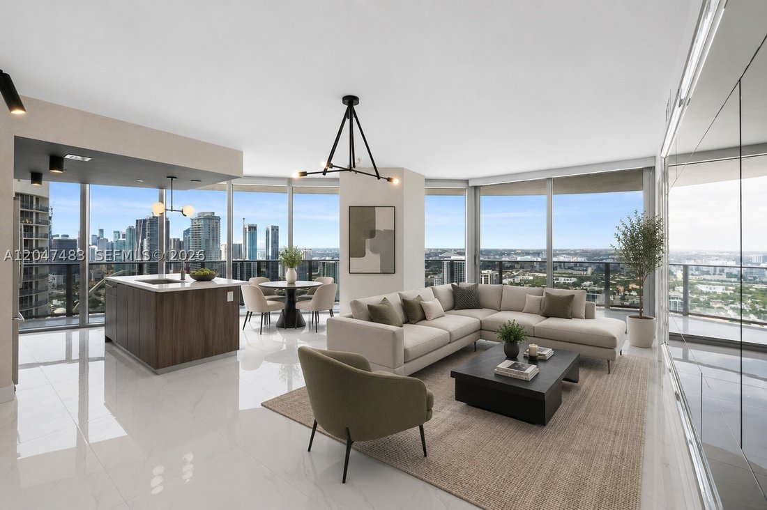 Condo in Miami, Florida, United States 1 - 18423065