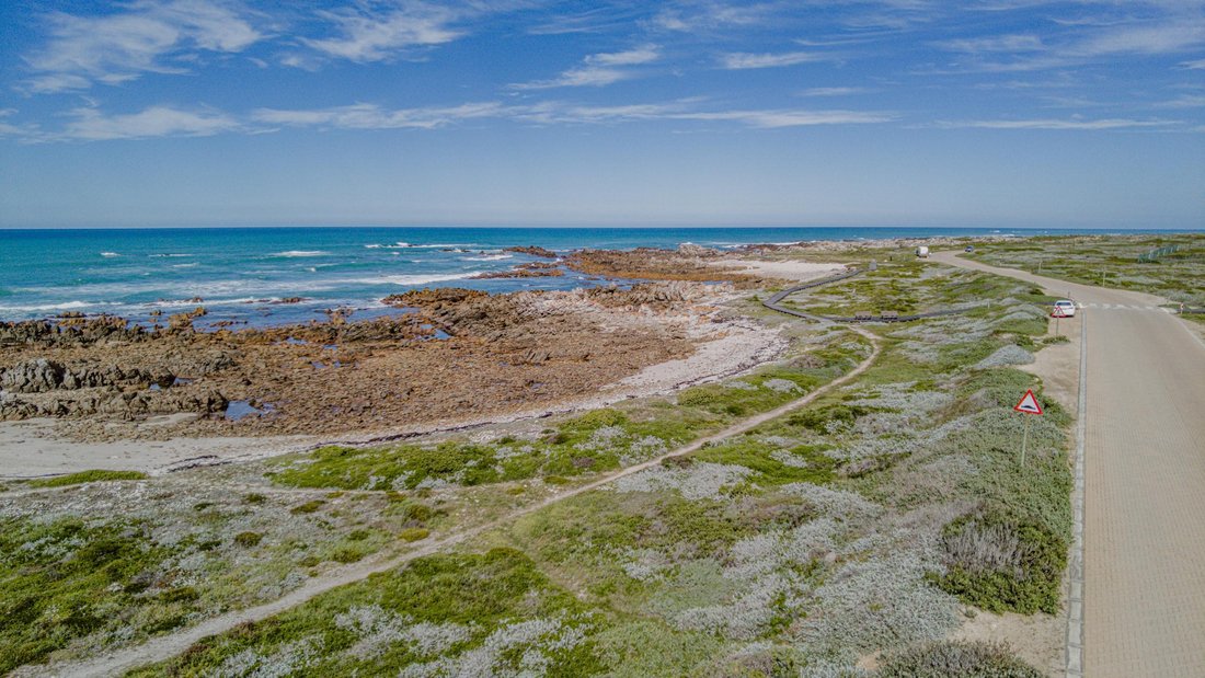 Land in Suiderstrand, Western Cape, South Africa 1 - 18421673