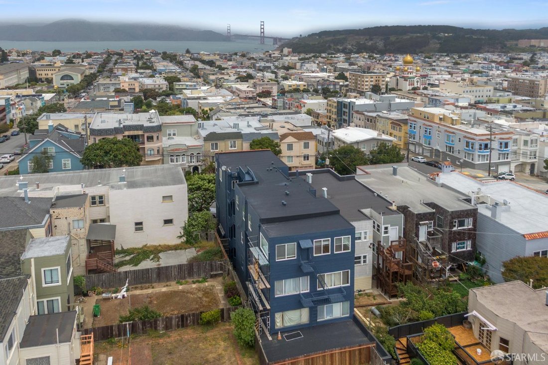 San Francisco, California, United States 5 - 18422712