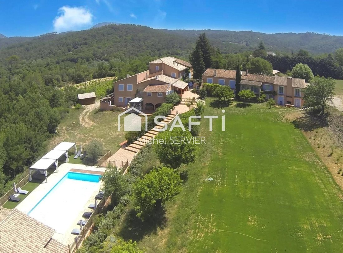 House in Chateauvert, Provence-Alpes-Côte d'Azur, France 1 - 18412879
