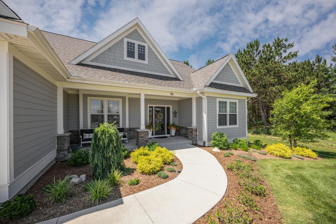 House in Traverse City, Michigan, United States 2 - 18309641