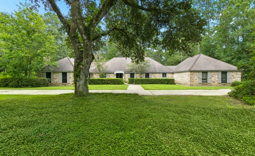 House in Madisonville, Louisiana, United States 1