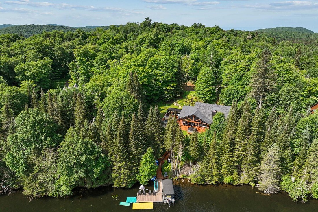 House in Lac-Quenouille, Quebec, Canada 1 - 17923203