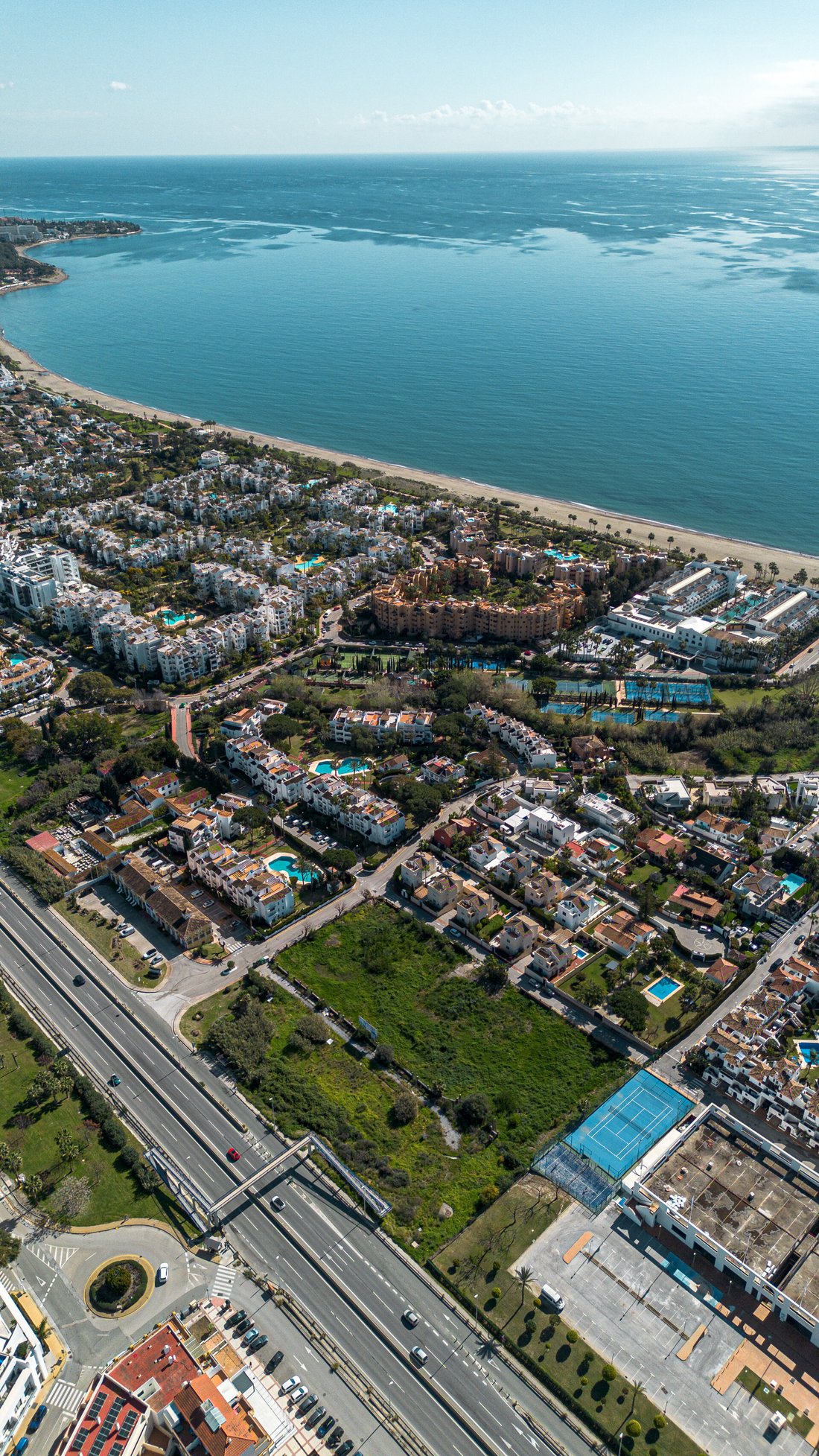 Land in Cancelada, Estepona, Andalusia 4 - 18422374