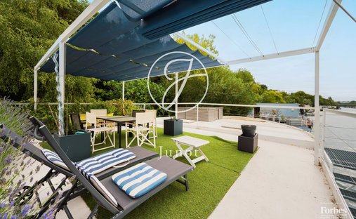 Apartment in Saint James-Général Koenig, Neuilly-sur-Seine, France 1