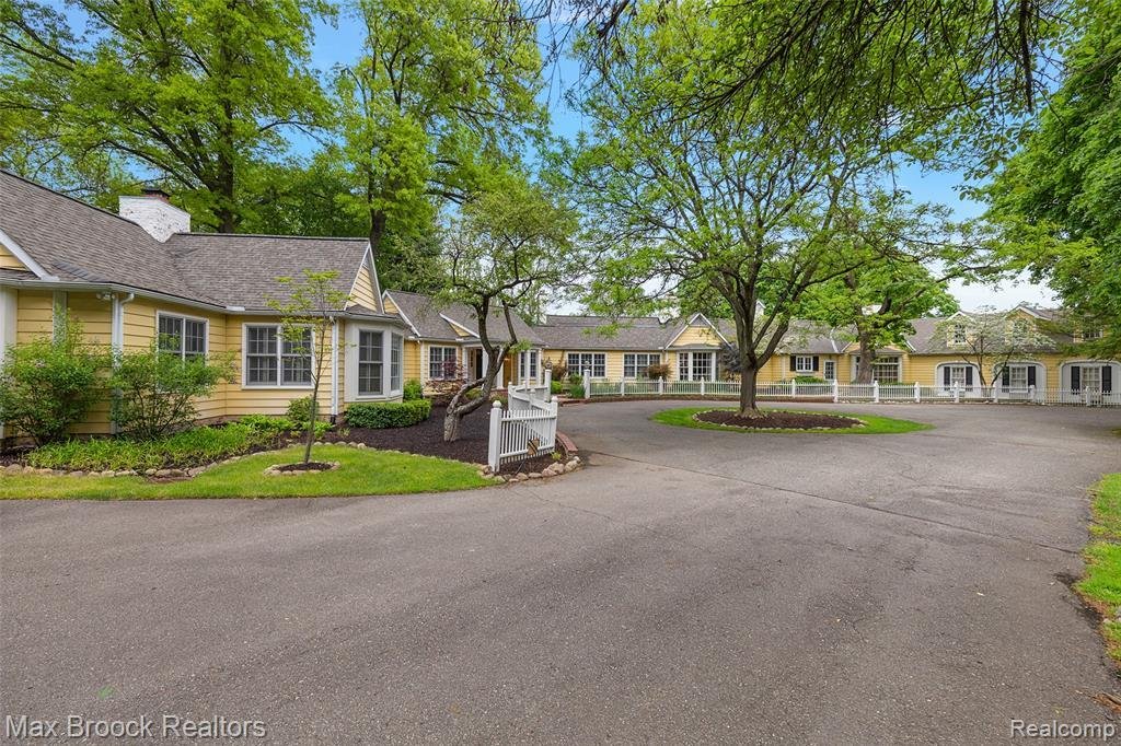 House in Bloomfield Hills, Michigan, United States 2 - 18372892