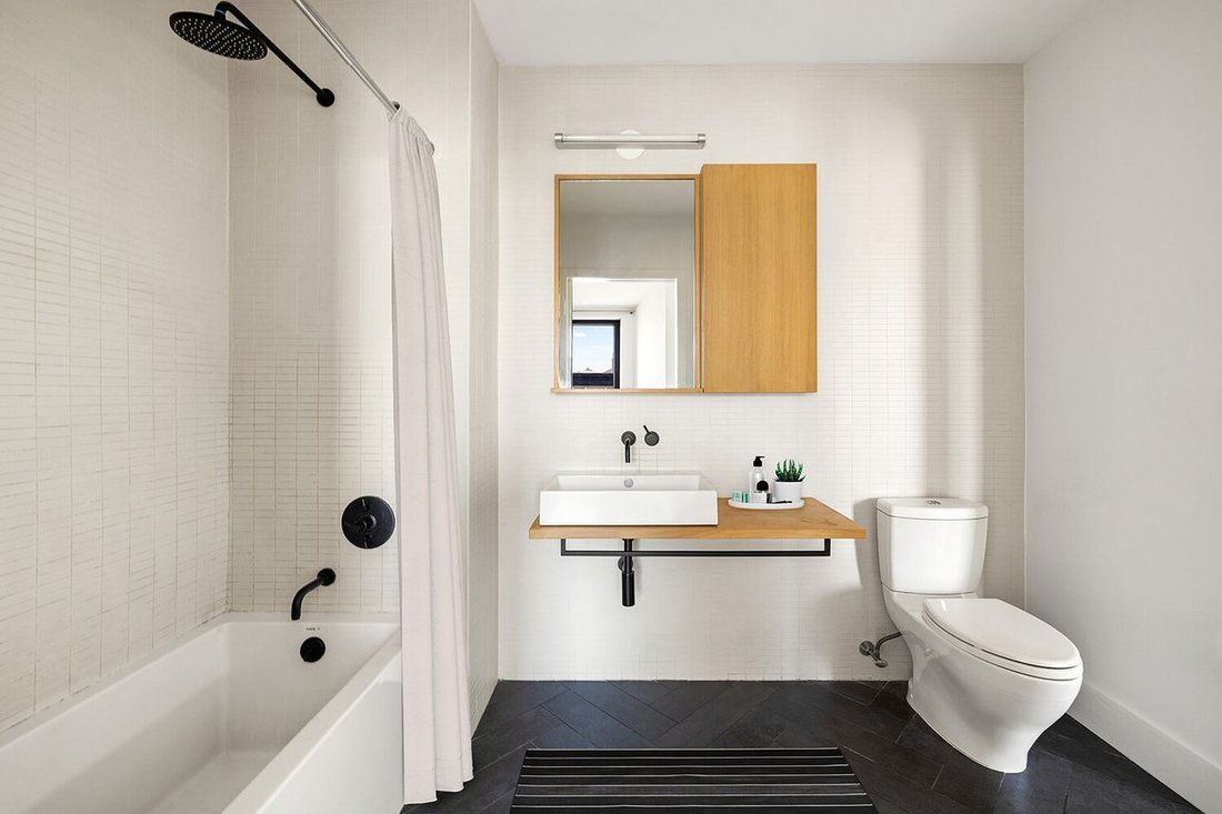 Condo in New York, New York, United States 5 - 17446670