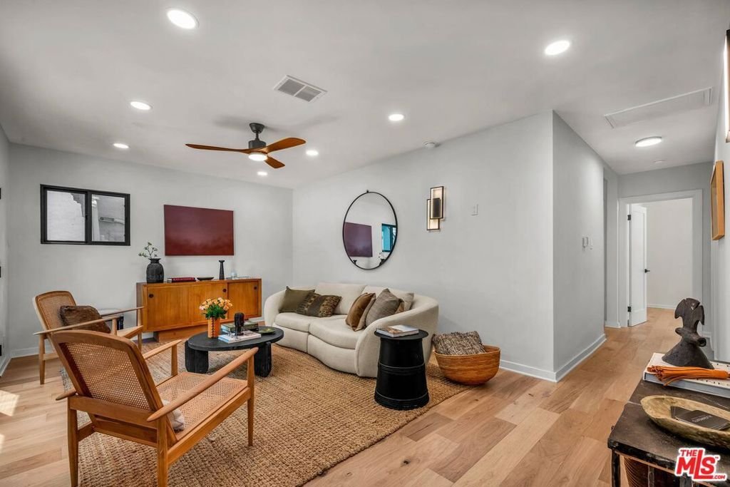 House in Los Angeles, California, United States 5 - 18423408