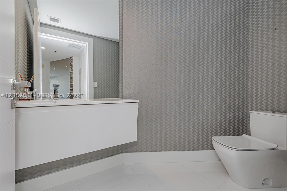 Condo in Golden Beach, Florida, United States 4 - 18423078