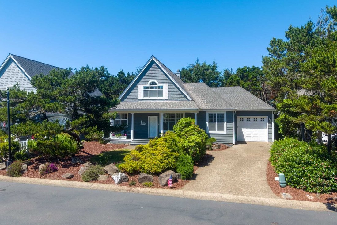 House in Newport, Oregon, United States 1 - 18421853