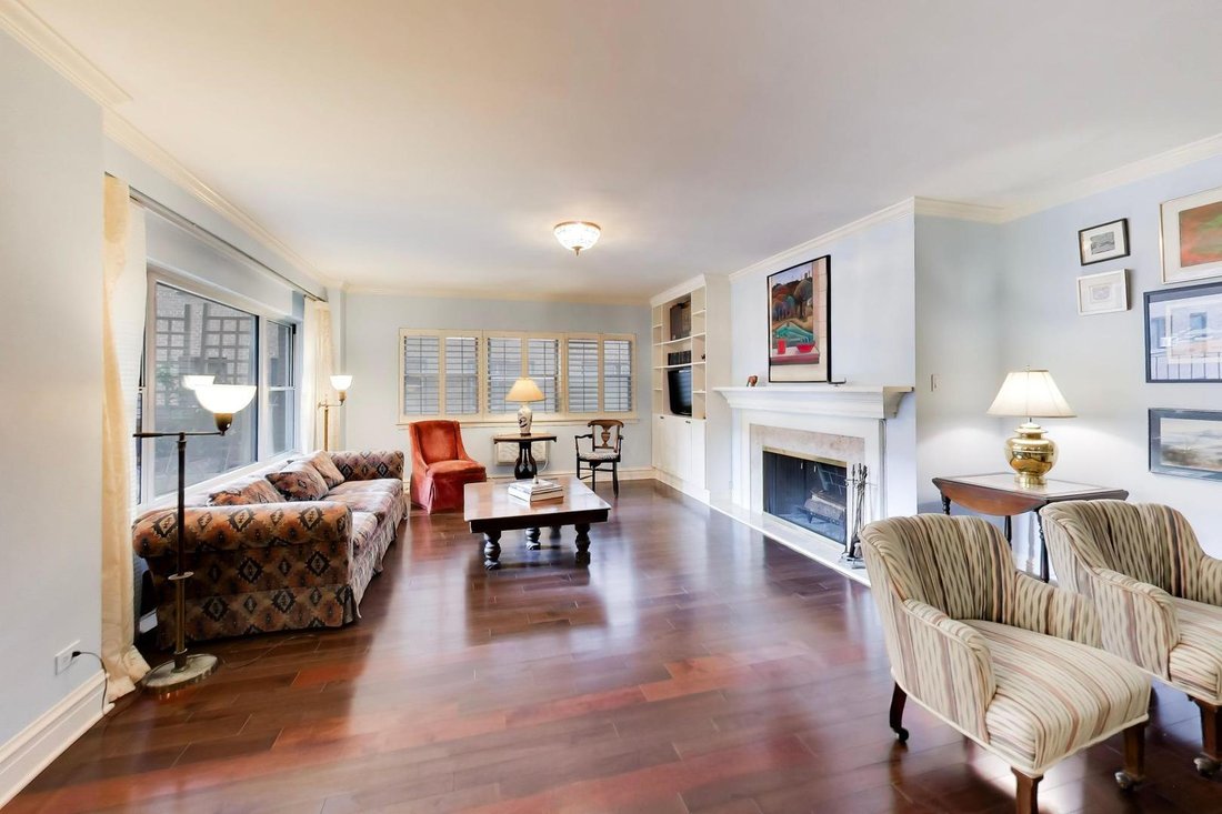 Co Op in Evanston, Illinois, United States 3 - 18423374