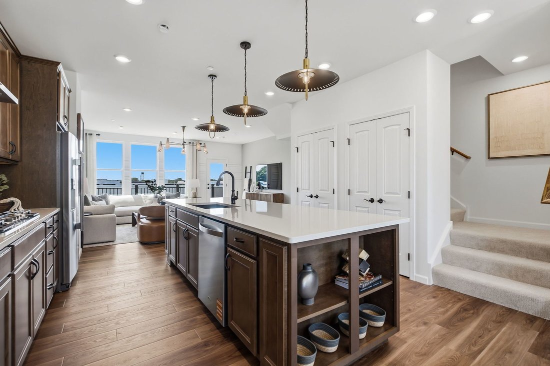 Townhouse in Hoffman Estates, Illinois, United States 5 - 18423368
