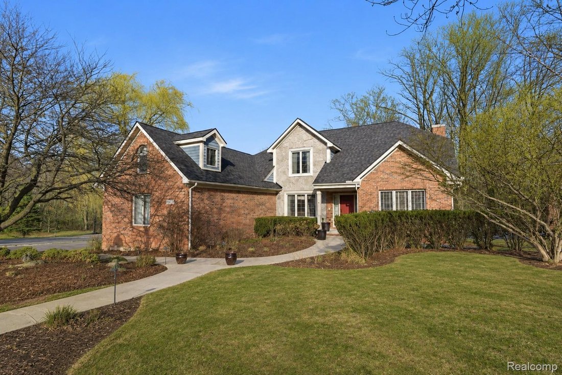 House in Farmington Hills, Michigan, United States 3 - 18422583