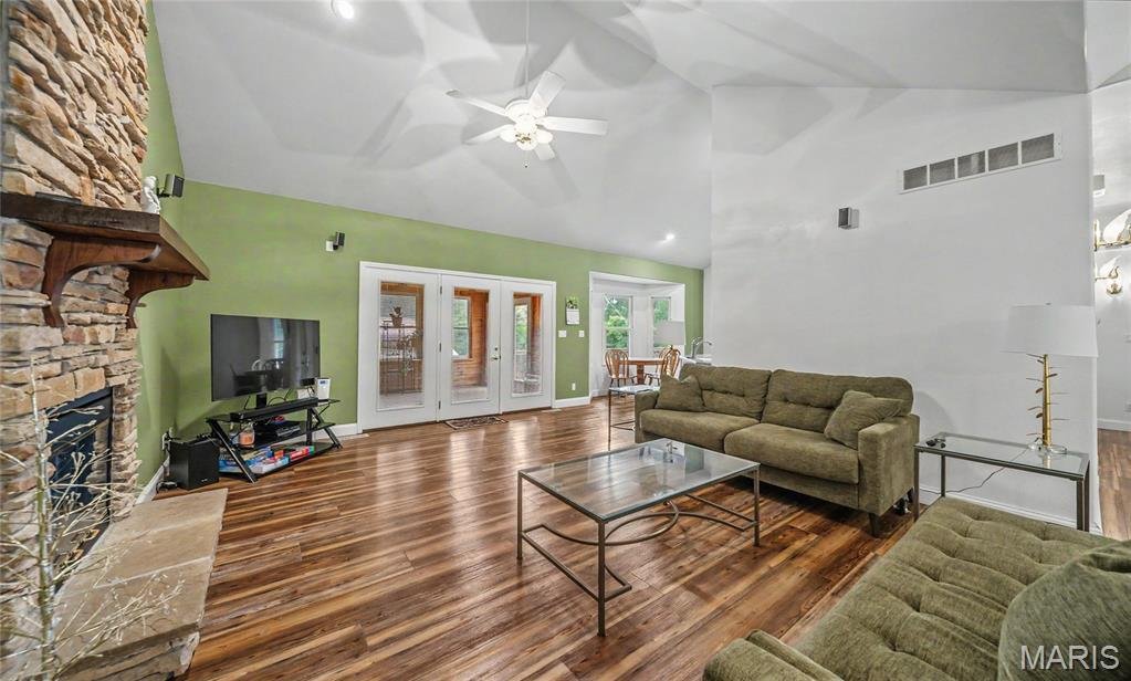 House in Cuba, Missouri, United States 5 - 18423472
