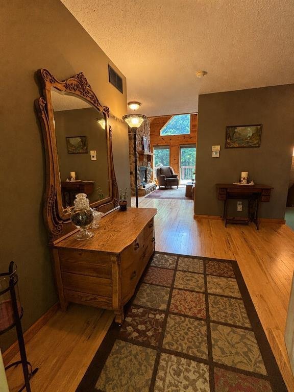 House in New Auburn, Wisconsin, United States 5 - 18423251