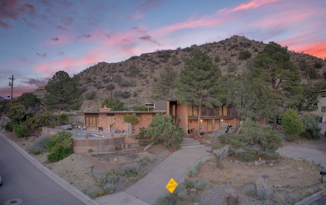 House in Albuquerque, New Mexico, United States 2 - 18422749