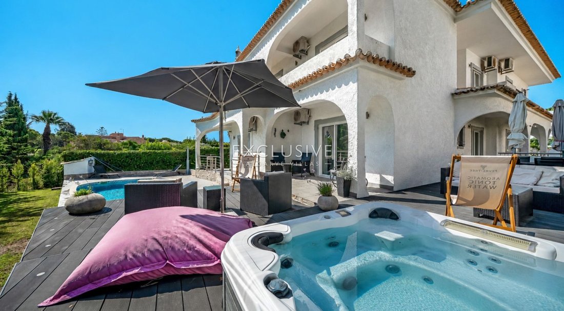Villa in Vilamoura, Quarteira, Algarve 4 - 18421220