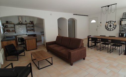 Villa in Saint Julien, Marseille, Provence-Alpes-Côte d'Azur 1