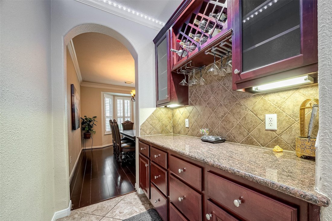 House in Houston, Texas, United States 5 - 18423719