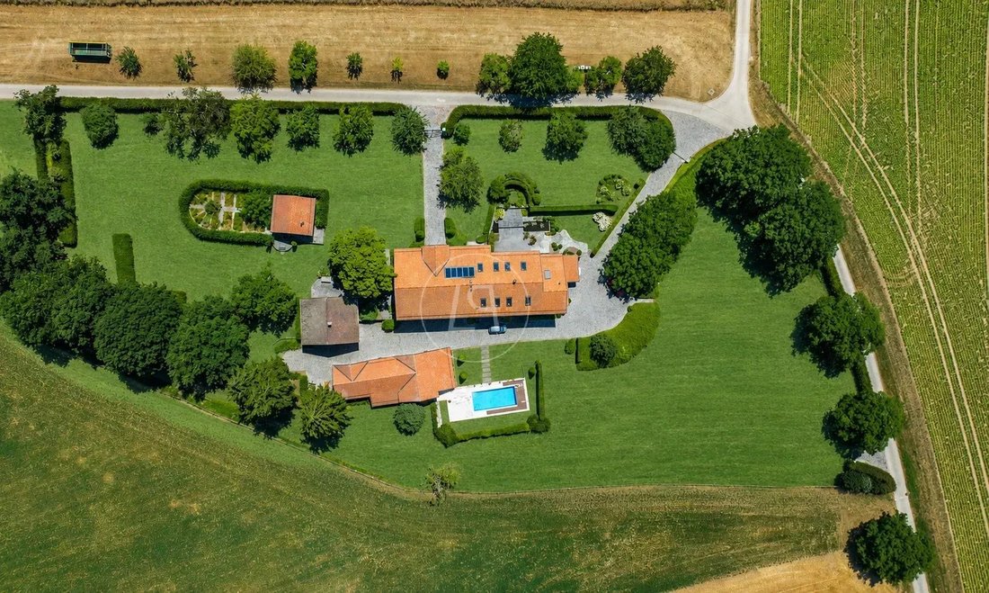 House in Essertines-sur-Rolle, Vaud, Switzerland 3 - 18339685