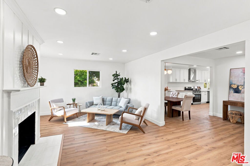 House in Los Angeles, California, United States 4 - 18423397