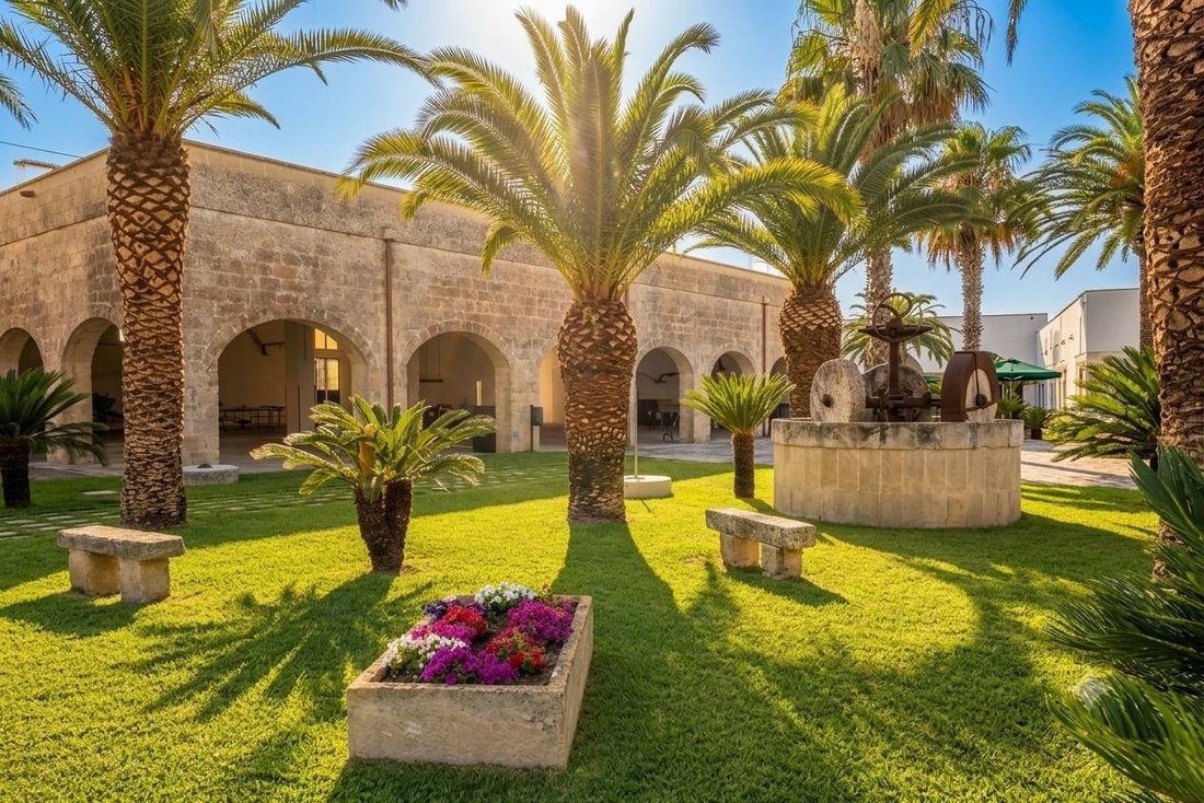 Farm Ranch in Melendugno, Apulia, Italy 1 - 18424966