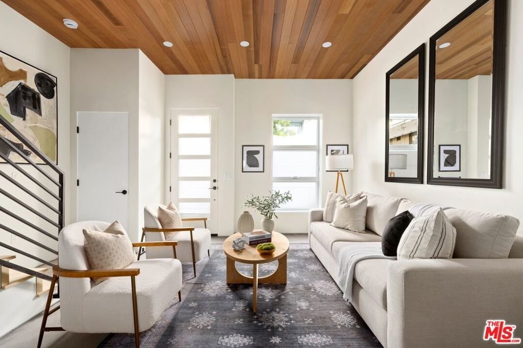 Townhouse in Los Angeles, California, United States 1 - 18423452