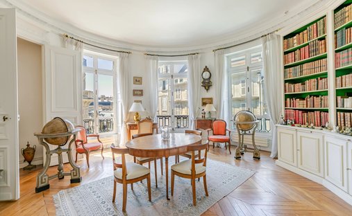 Apartment in Mairie, Paris 8e Arrondissement, Paris 1