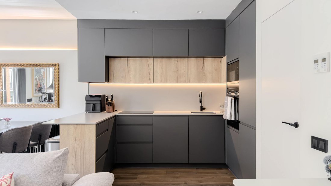 Apartment in Chamberi, Madrid, Spain 3 - 18421097