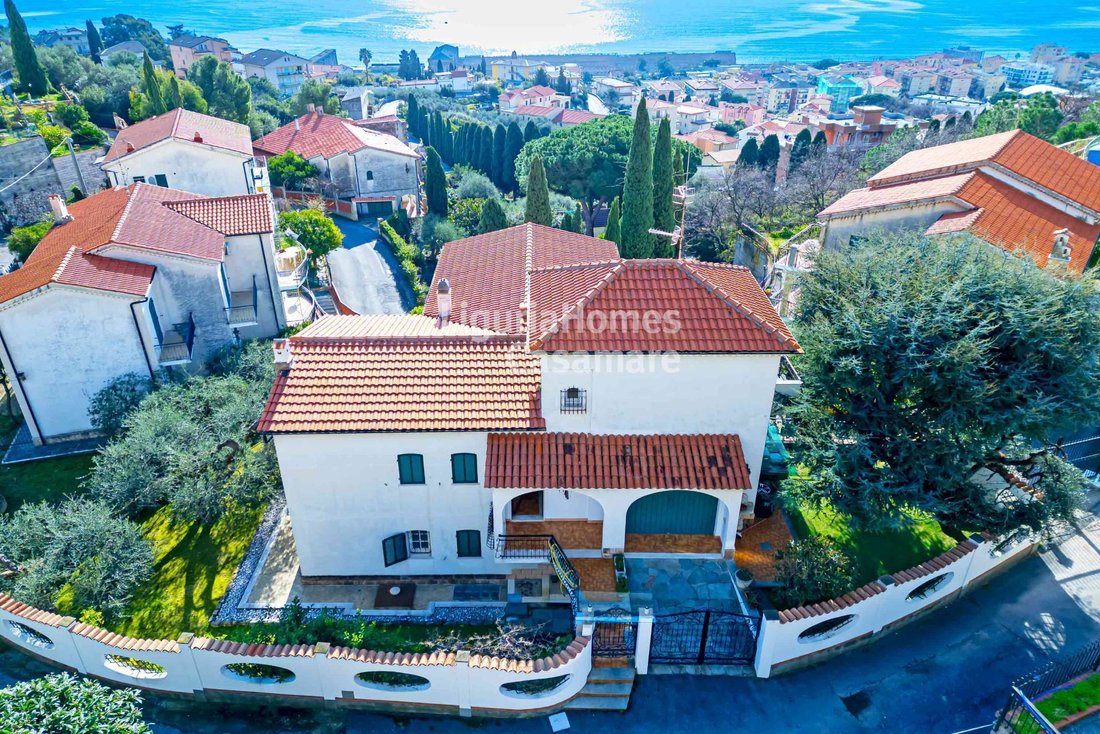 Villa in Station - Hospital, Pietra Ligure, Liguria 3 - 18422067