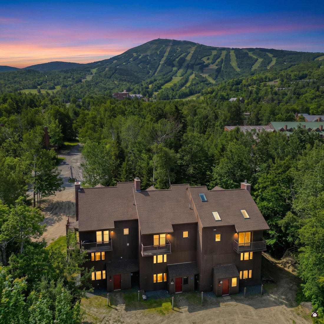 Condo in Carrabassett Valley, Maine, United States 1 - 18422602