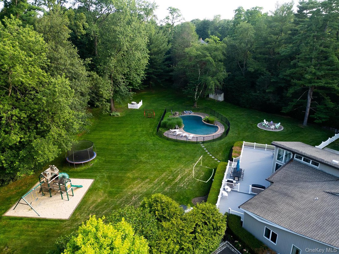House in Old Brookville, New York, United States 2 - 18423455