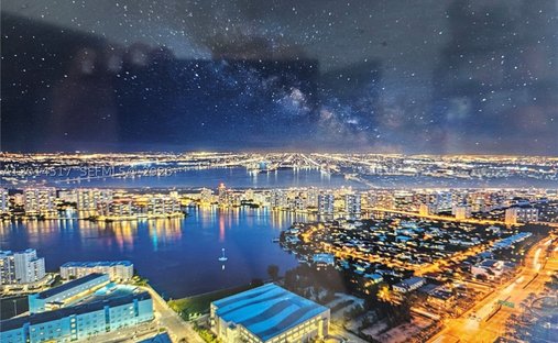 Eigentumswohnung in Sunny Isles Beach, Florida, Vereinigte Staaten 1