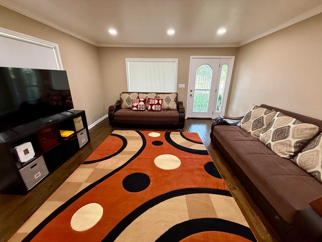House in Des Plaines, Illinois, United States 4 - 18423321