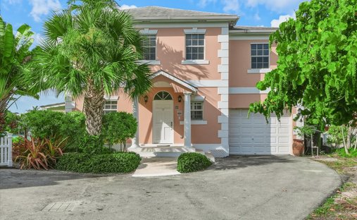 House in Nassau, New Providence, The Bahamas 1