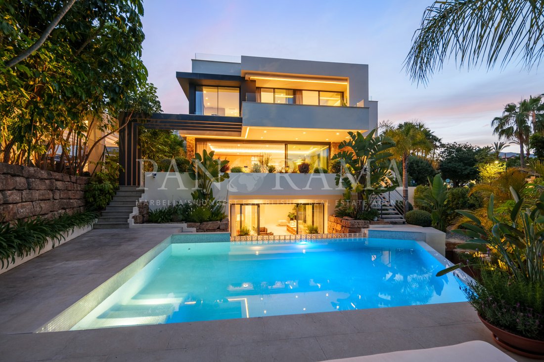 Villa in Estepona, Andalusia, Spain 1 - 18420952
