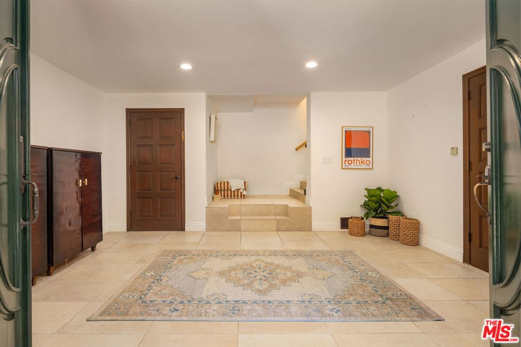House in Los Angeles, California, United States 4 - 18423461