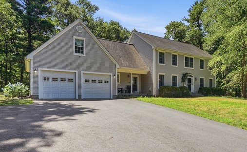 House in North Attleborough, Massachusetts, United States 1