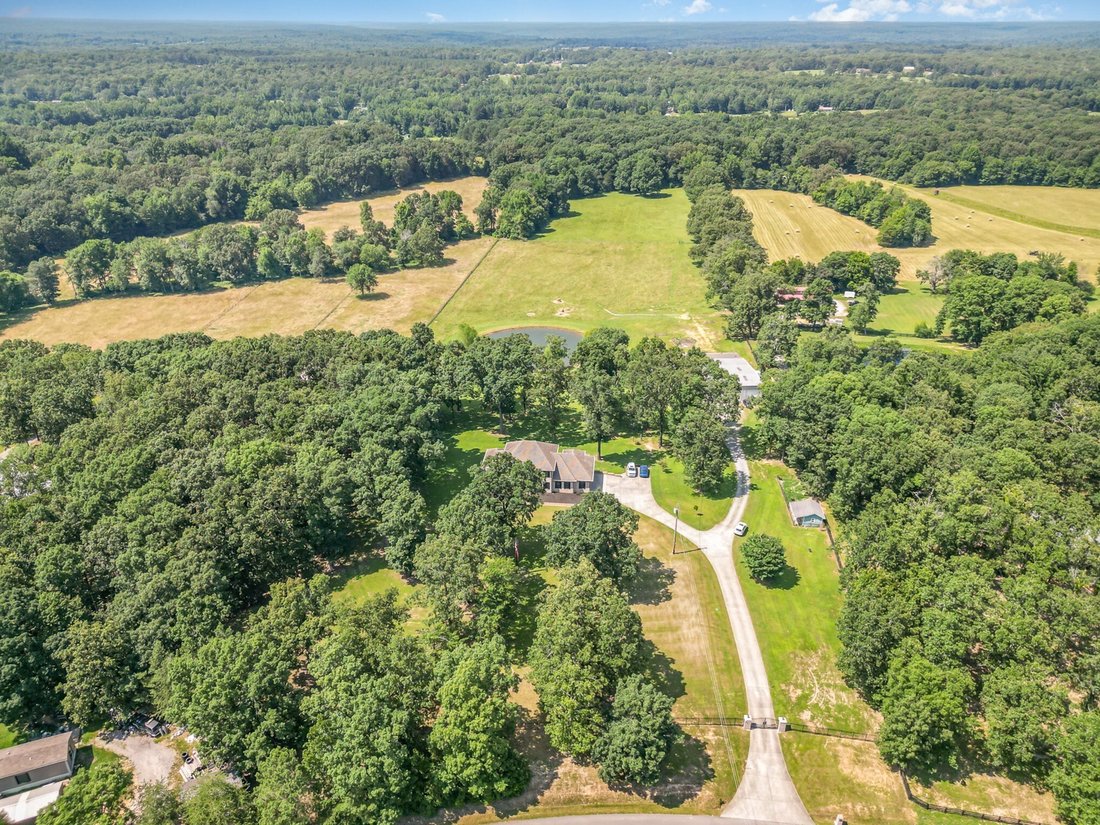House in Dickson, Tennessee, United States 4 - 18422486