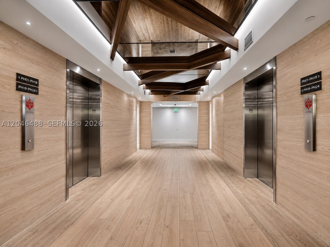 Condo in Miami Beach, Florida, United States 2 - 18423097