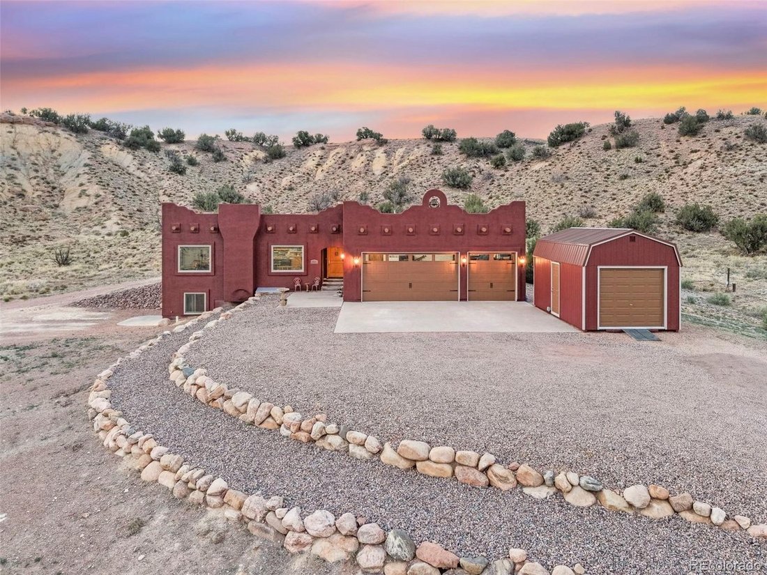 House in Colorado Springs, Colorado, United States 2 - 18423544