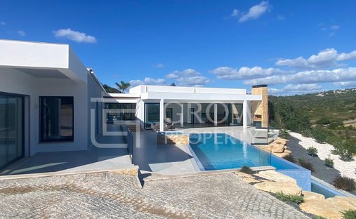 House in São Sebastião, Lagos, Sao Goncalo de Lagos, Portugal 1