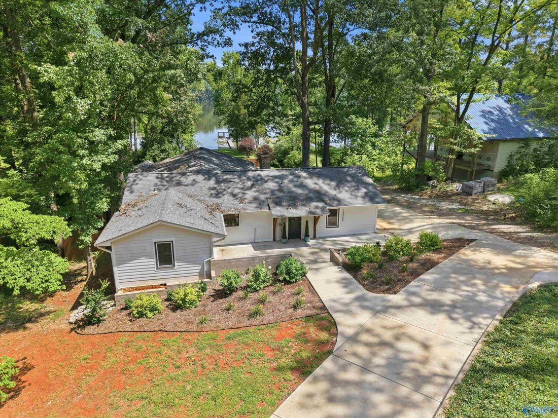 House in Athens, Alabama, United States 3 - 18422619
