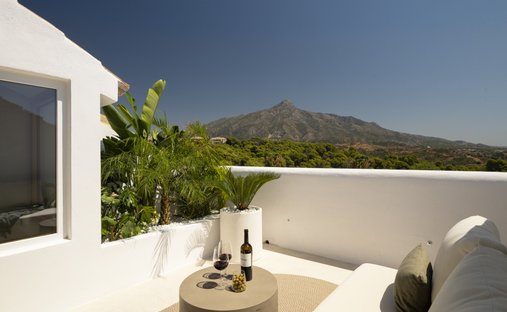 Townhouse in Puerto Banus, Marbella, Spain 1