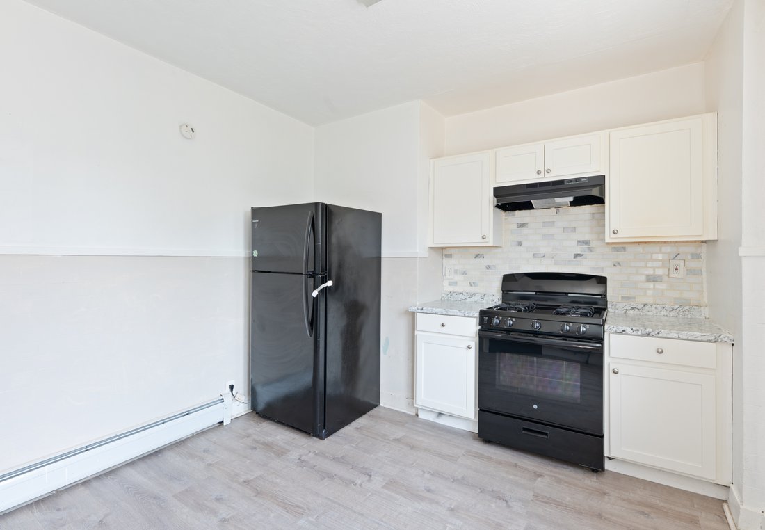Apartment in Bloomfield, New Jersey, United States 3 - 18424357