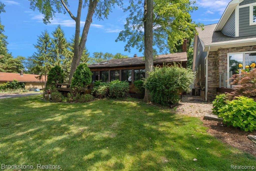 House in Novi, Michigan, United States 5 - 18423567