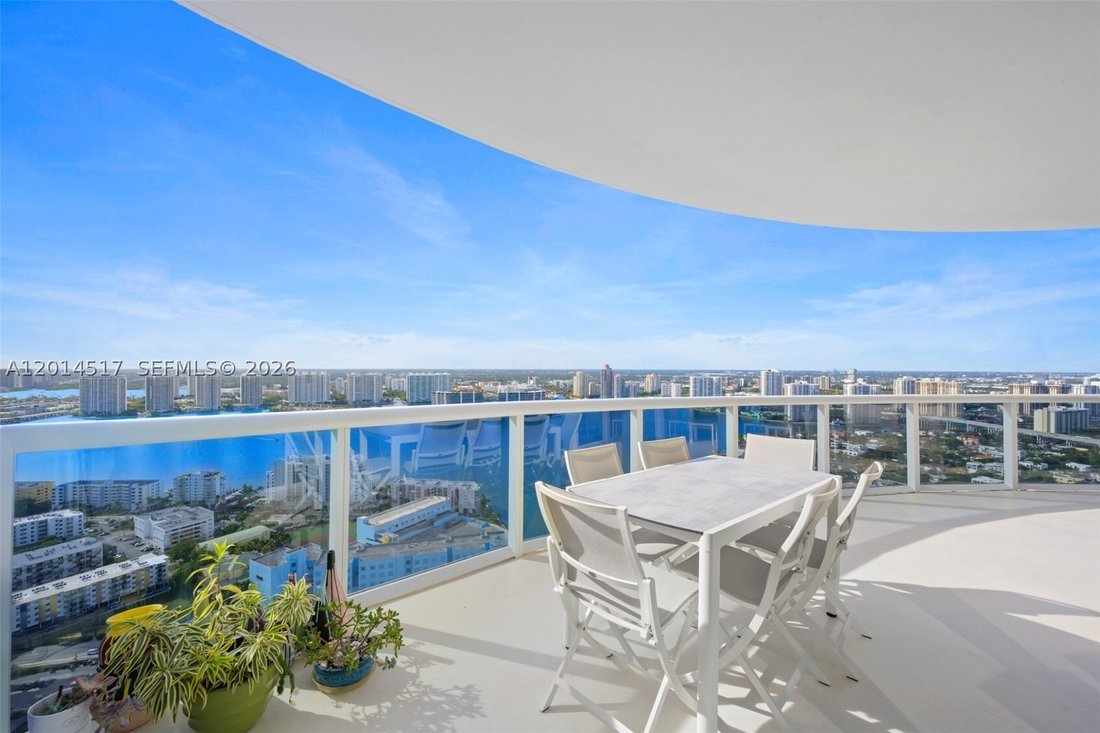 Condo in Sunny Isles Beach, Florida, United States 2 - 17871944