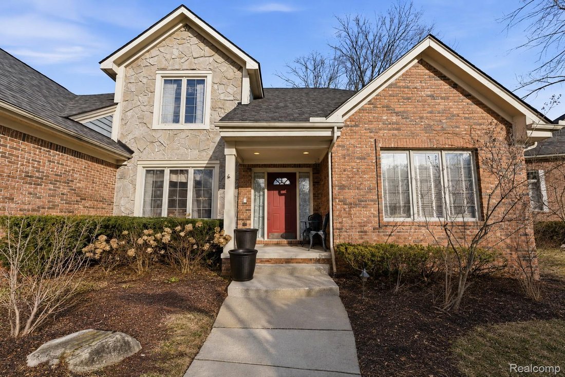 House in Farmington Hills, Michigan, United States 4 - 18422583