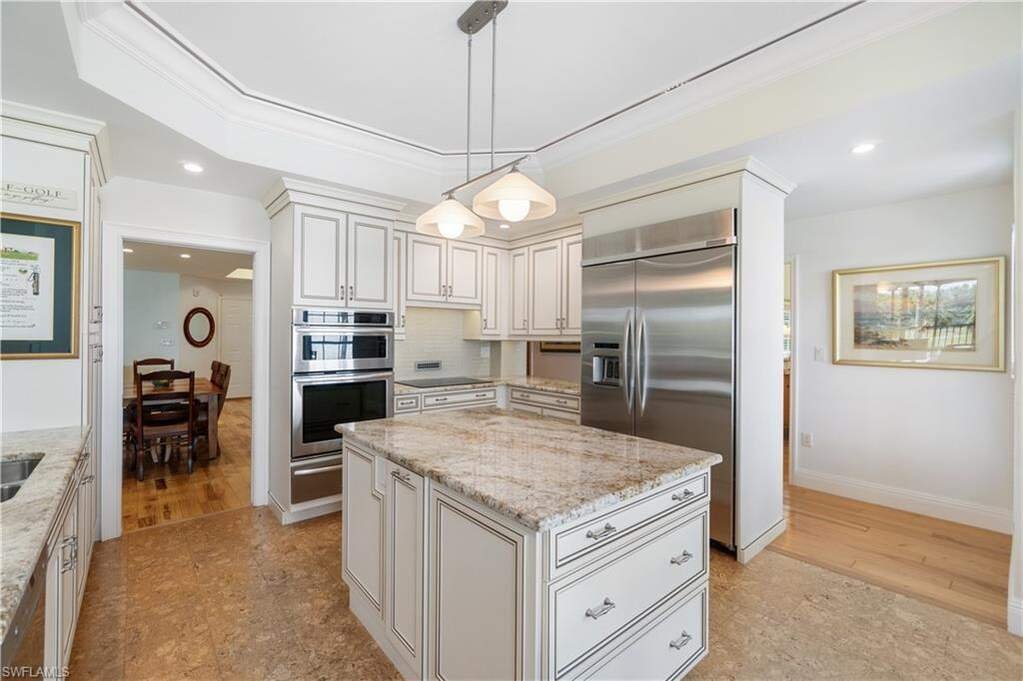 Maison à Bonita Springs, Floride, États-Unis 3 - 18425037